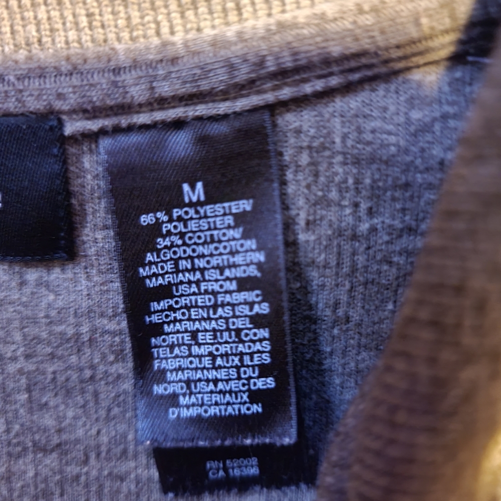 Claiborne mens casual shirt - Picture 3 of 3